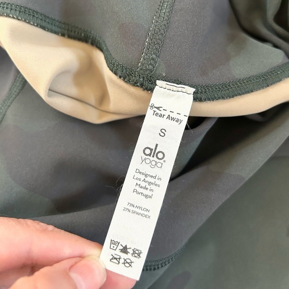 ALO YOGA high waist vapor camo legging size S - Picture 6 of 11